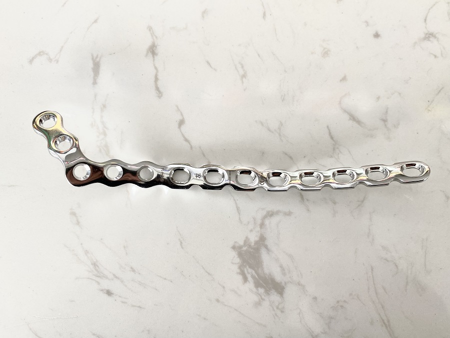 Пластина задней колонны