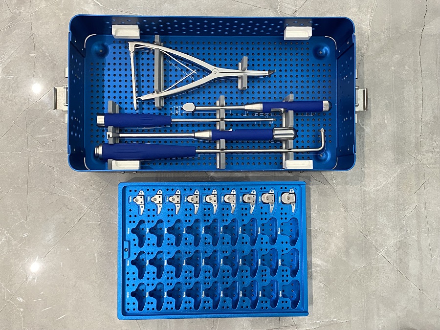 Набор инструментов для межостистой прокладки