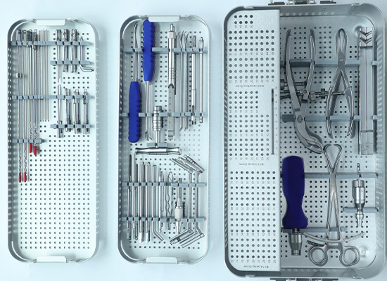 czmeditech-грудной-ребер-фиксация-набор-инструментов-лоток-01