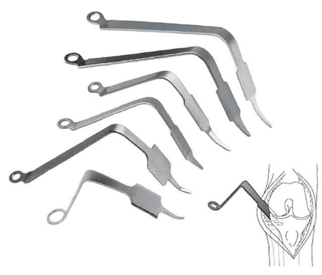 Ретрактор крючка вертлужной впадины